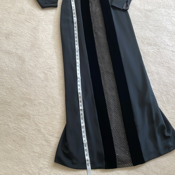 DONALD DEAL - Neiman Marcus high end designer black gown size 10 - Picture 9 of 16